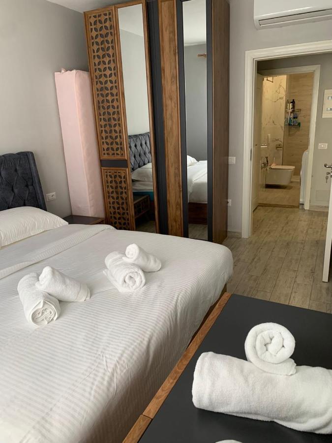 Lovely Apartment 티라나 외부 사진